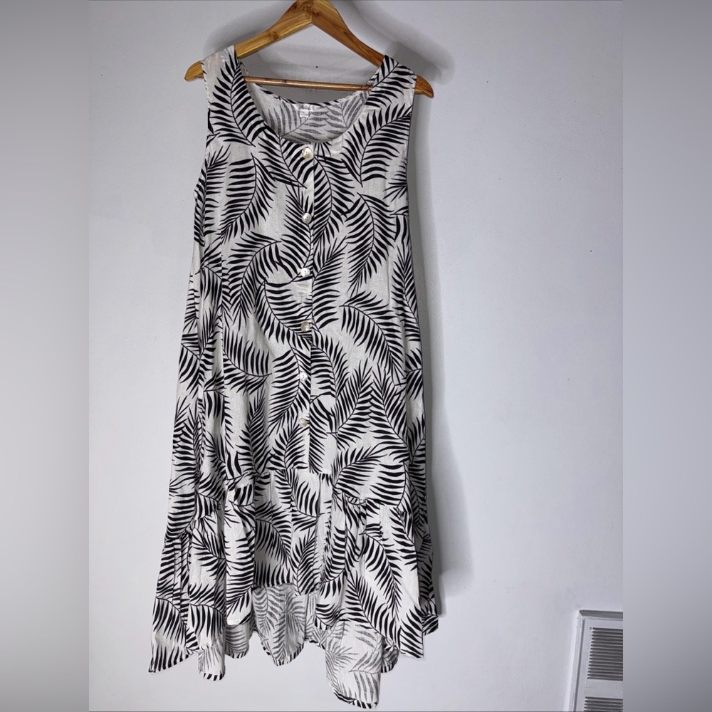Dalin  Large Linen Blend Sleeveless Black White‎ Palm Leaf Midi Dress